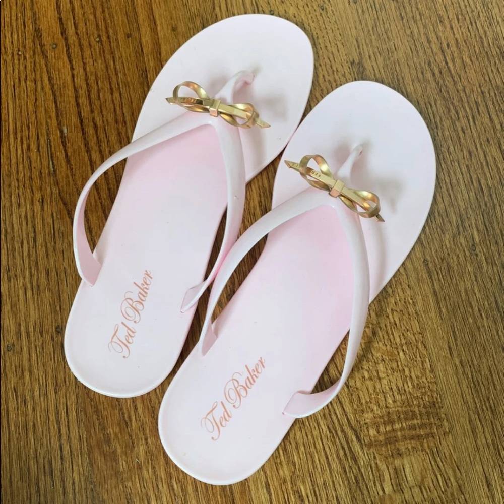 ✰ TED BAKER FLIP FLOPS (PINK) ✰
